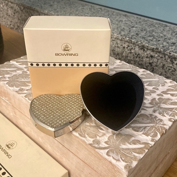 Bowring, Small Heart Shaped Jewelry Box, BNIB - Picture 3 of 6